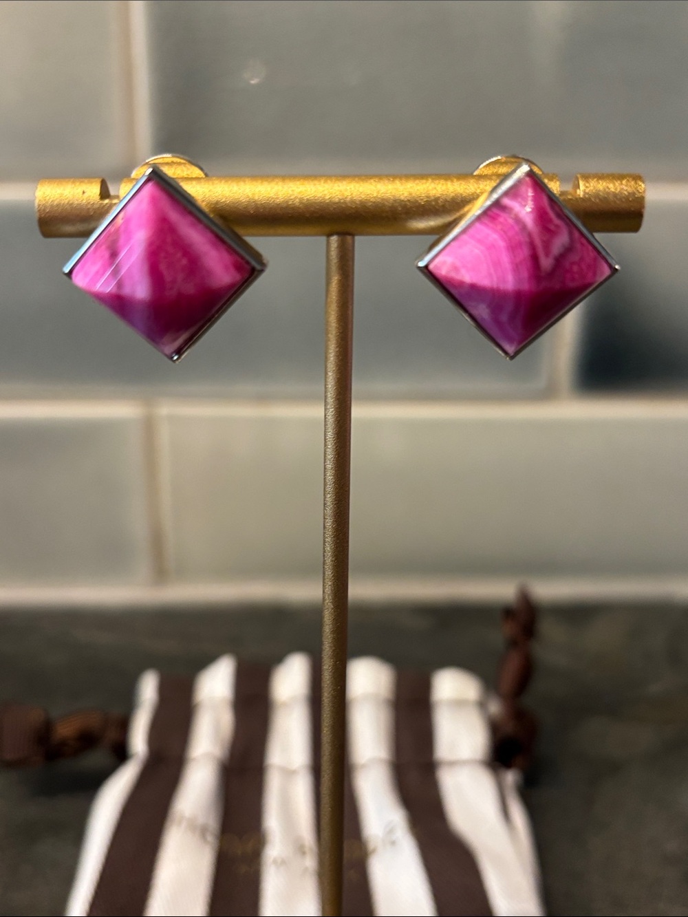 henri bendel Pink Square Stud Earrings like new
